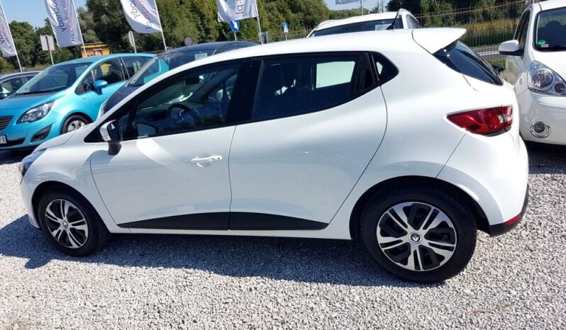 Renault Clio | FWD (przód) | Manualna | 73 KM | Biały full