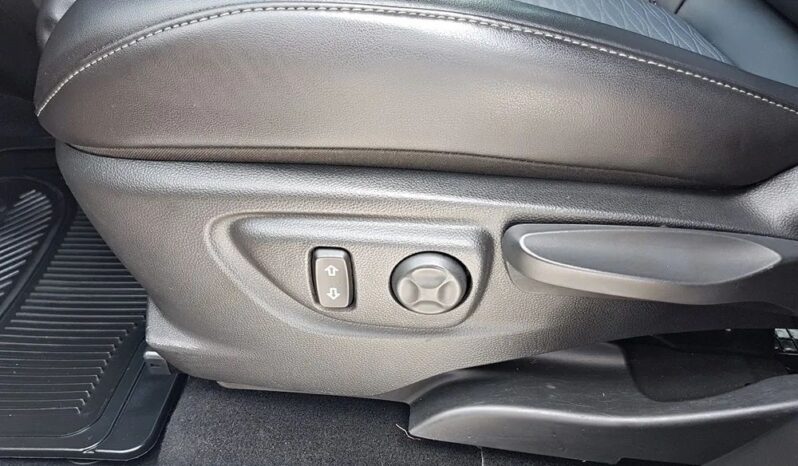 Opel Mokka | 4×4 (stały) | Manualna | 140 KM | Brązowy full
