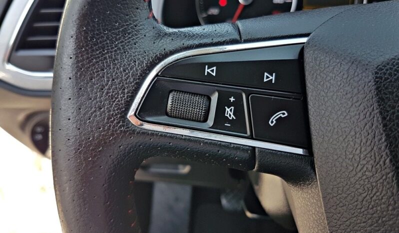 Seat Leon | FWD (przód) | Manualna | 122 KM | Biały full