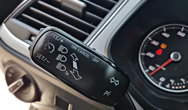 Seat Leon | FWD (przód) | Manualna | 122 KM | Biały full