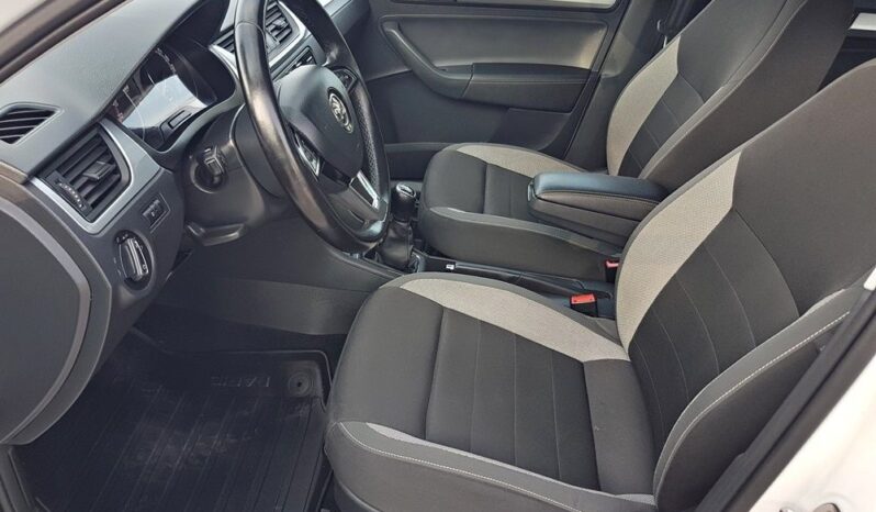 Skoda RAPID | FWD (przód) | Manualna | 115 KM | Biały full