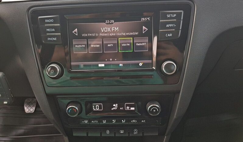 Skoda RAPID | FWD (przód) | Manualna | 115 KM | Biały full