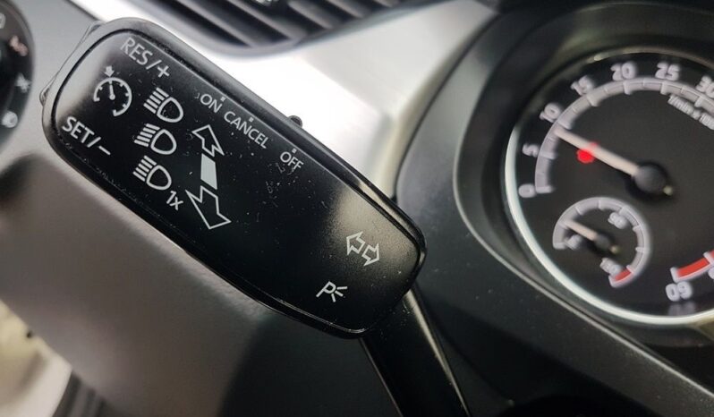 Skoda RAPID | FWD (przód) | Manualna | 115 KM | Biały full