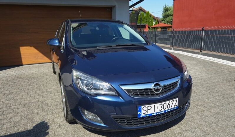 Opel Astra | FWD (przód) | Manualna | 180 KM | Niebieski full