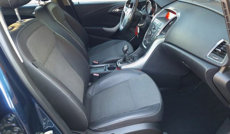 Opel Astra | FWD (przód) | Manualna | 180 KM | Niebieski full