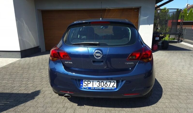 Opel Astra | FWD (przód) | Manualna | 180 KM | Niebieski full