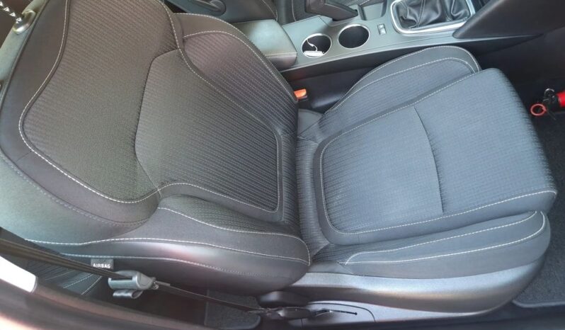 Renault Megane | FWD (przód) | Manualna | 115 KM | Niebieski full