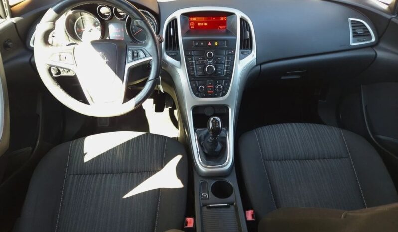 Opel Astra | FWD (przód) | Manualna | 140 KM | Czarny full