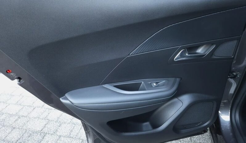 Peugeot 2008 | FWD (przód) | Automatyczna | 130 KM | Szary full