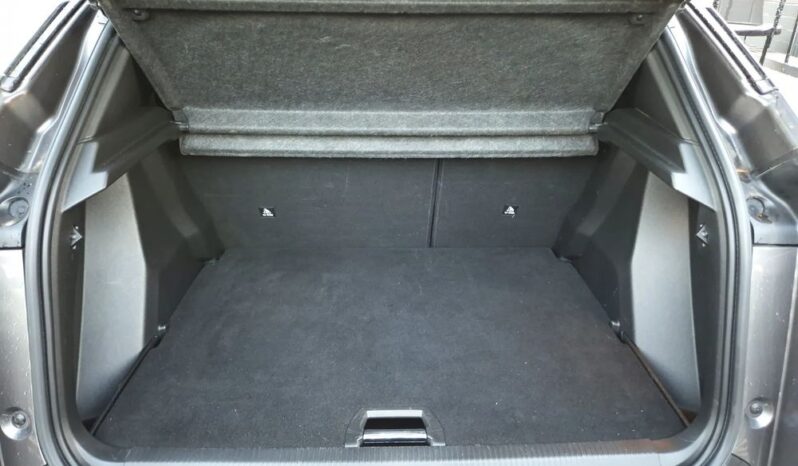Peugeot 2008 | FWD (przód) | Automatyczna | 130 KM | Szary full