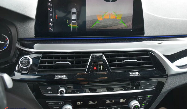 BMW Seria 5 | 4×4 (stały) | Automatyczna | 252 KM | Czarny full