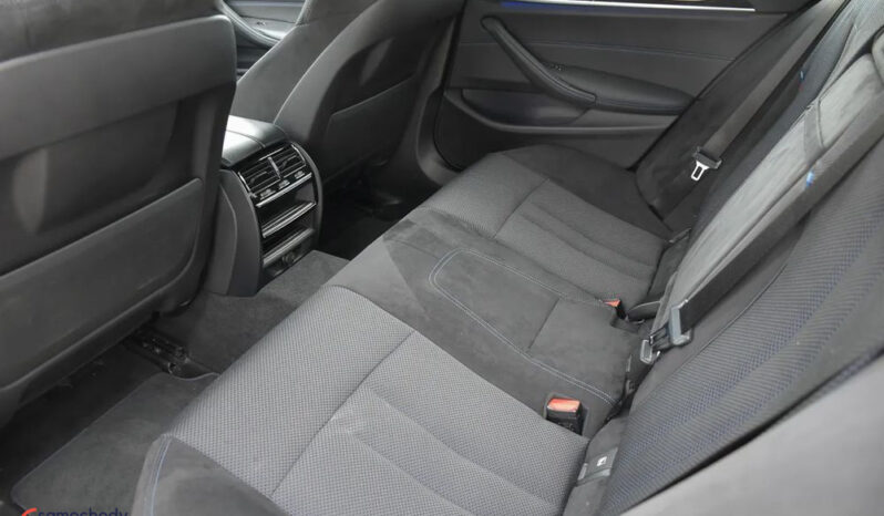 BMW Seria 5 | 4×4 (stały) | Automatyczna | 252 KM | Czarny full