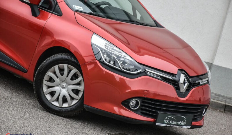 Renault Clio | FWD (przód) | Manualna | 75 KM | Czerwony full