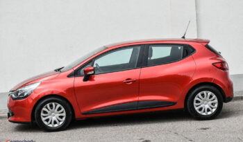 Renault Clio | FWD (przód) | Manualna | 75 KM | Czerwony full