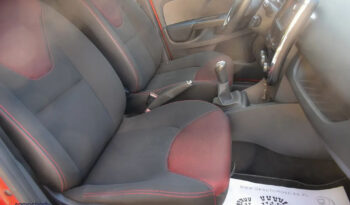 Renault Clio | FWD (przód) | Manualna | 75 KM | Czerwony full