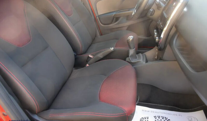 Renault Clio | FWD (przód) | Manualna | 75 KM | Czerwony full