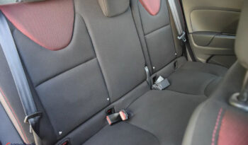 Renault Clio | FWD (przód) | Manualna | 75 KM | Czerwony full