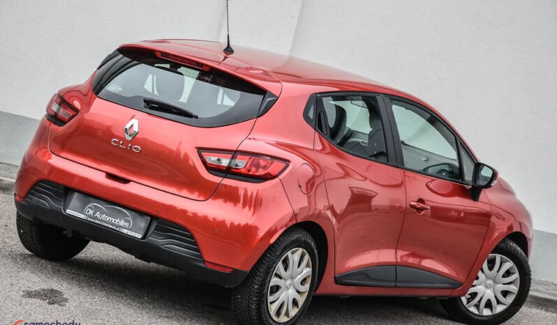 Renault Clio | FWD (przód) | Manualna | 75 KM | Czerwony full