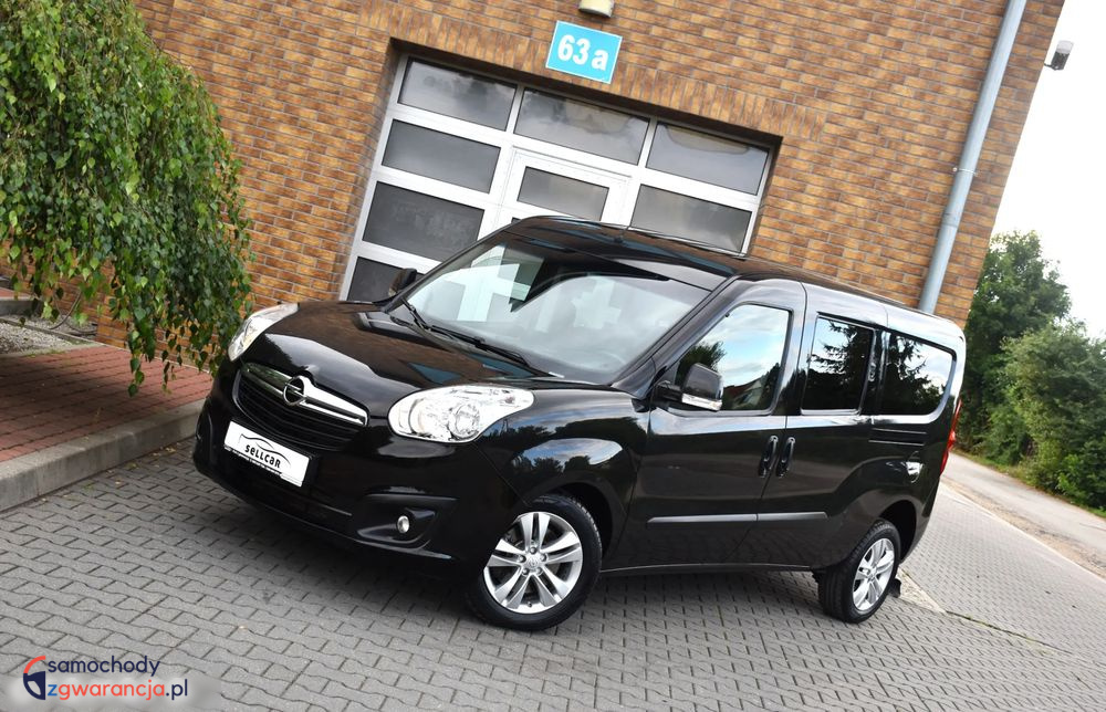 Opel Combo | Fwd (Przód) | Manualna | 120 Km | Czarny