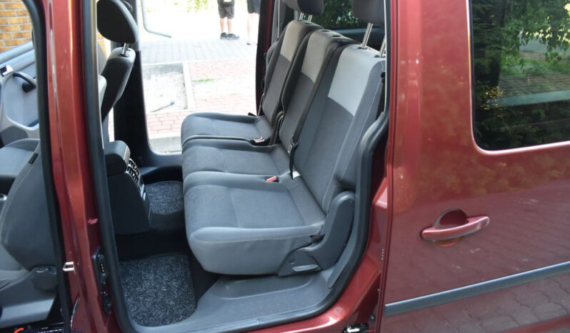 Volkswagen Caddy | FWD (przód) | Automatyczna | 102 KM | Bordowy full