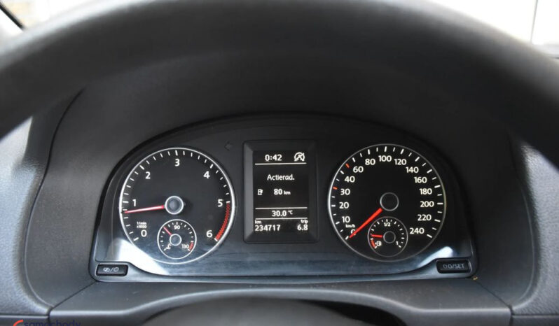 Volkswagen Caddy | FWD (przód) | Automatyczna | 102 KM | Bordowy full