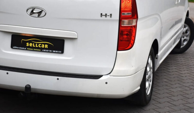 Hyundai H-1 | RWD (tył) | Manualna | 170 KM | Biały full