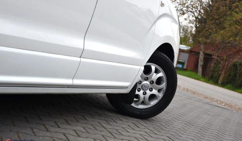 Hyundai H-1 | RWD (tył) | Manualna | 170 KM | Biały full