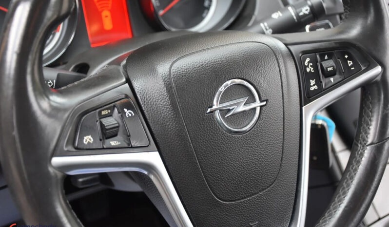 Opel Insignia | FWD (przód) | Manualna | 160 KM | Czarny full