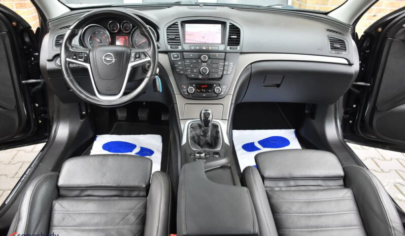 Opel Insignia | FWD (przód) | Manualna | 160 KM | Czarny full
