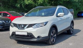 Nissan Qashqai | 2017 | 163 Km | 1600Cm3 | Biały