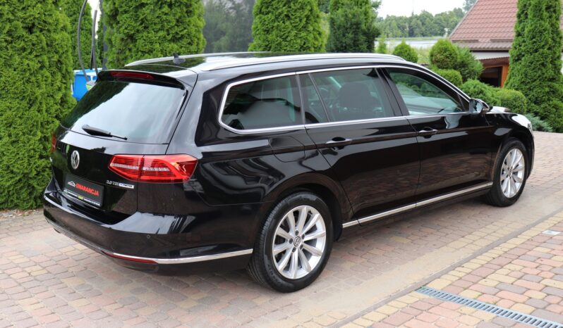 Volkswagen Passat | 2016 | 150 KM | 1968cm3 | Czarny full