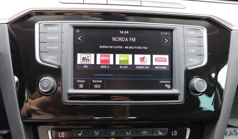 Volkswagen Passat | 2016 | 150 KM | 1968cm3 | Czarny full