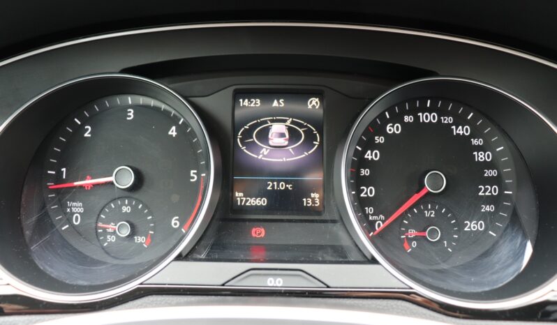 Volkswagen Passat | 2016 | 150 KM | 1968cm3 | Czarny full