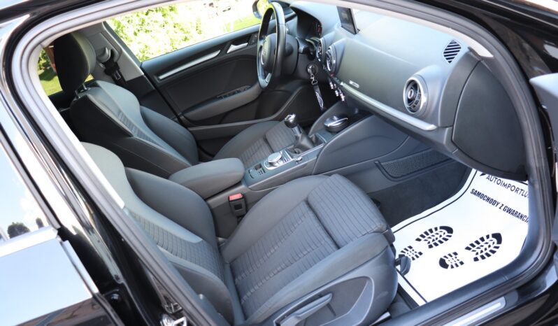 Audi A3 Limousine | 2016 | 150 KM | 1395cm3 | Czarny full