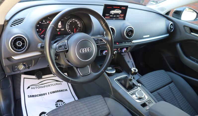Audi A3 Limousine | 2016 | 150 KM | 1395cm3 | Czarny full
