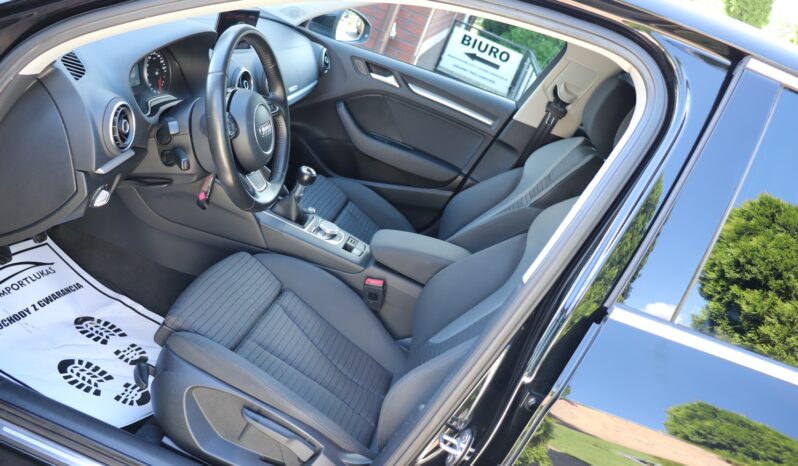 Audi A3 Limousine | 2016 | 150 KM | 1395cm3 | Czarny full