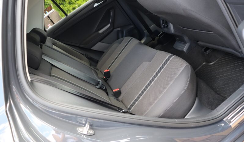 Volkswagen T-Roc | 2018 | 115 KM | 999cm3 | Szary full