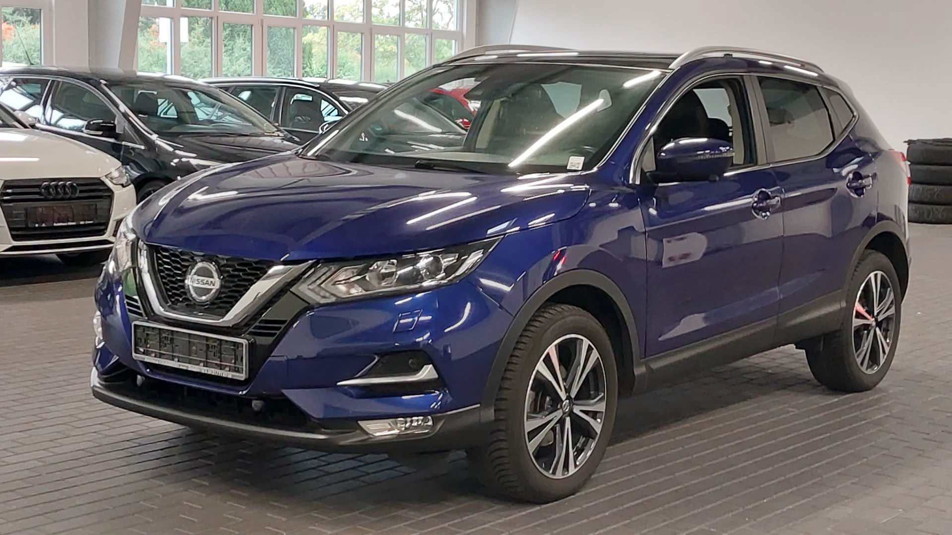 Nissan Qashqai | 2019 | 140 Km | 1300Cm3 | Granatowy
