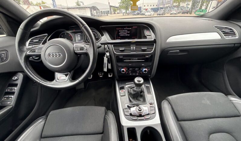 Audi A4 Avant | 2014 | 190 KM | 1968cm3 | Czarny full