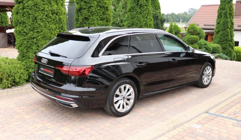 Audi A4 Avant | 2021 | 163 KM | 1968cm3 | Czarny full