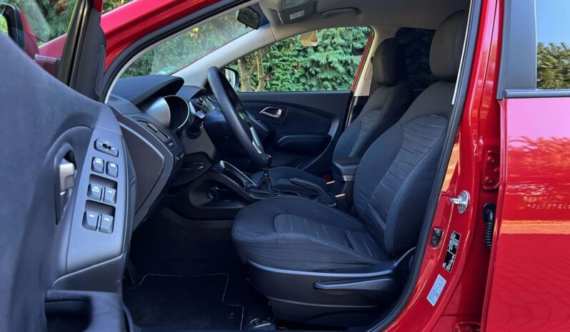 Hyundai ix35 | FWD (przód) | Manualna | 135 KM | Czerwony full