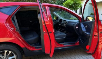 Hyundai ix35 | FWD (przód) | Manualna | 135 KM | Czerwony full
