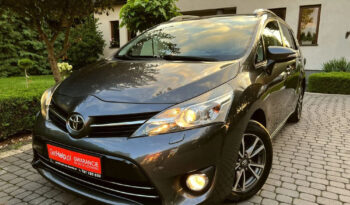 Toyota Verso | FWD (przód) | Manualna | 147 KM | Szary full