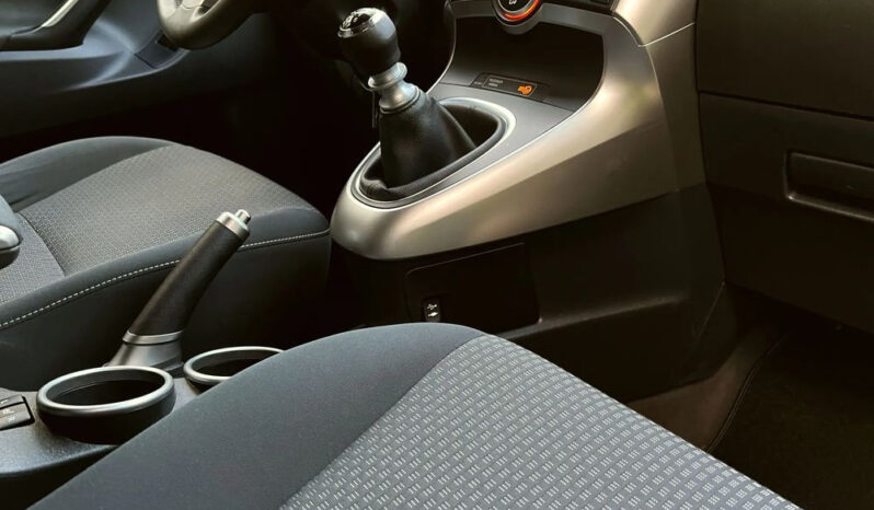 Toyota Verso | FWD (przód) | Manualna | 147 KM | Szary full