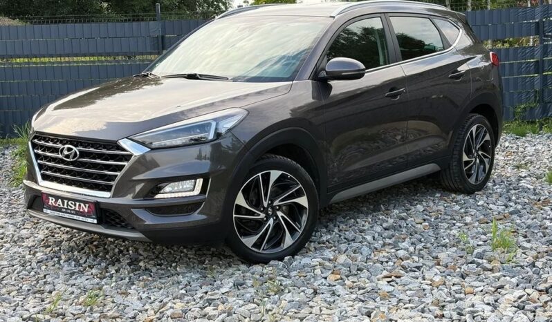 Hyundai Tucson | 4×4 (doł. automatycznie) | Automatyczna | 177 KM | Szary full
