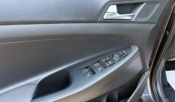 Hyundai Tucson | 4×4 (doł. automatycznie) | Automatyczna | 177 KM | Szary full