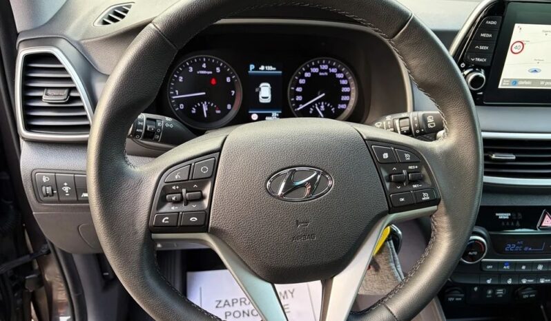Hyundai Tucson | 4×4 (doł. automatycznie) | Automatyczna | 177 KM | Szary full