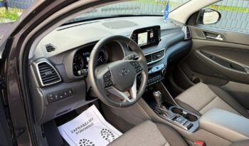 Hyundai Tucson | 4×4 (doł. automatycznie) | Automatyczna | 177 KM | Szary full