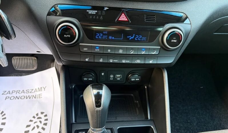 Hyundai Tucson | 4×4 (doł. automatycznie) | Automatyczna | 177 KM | Szary full