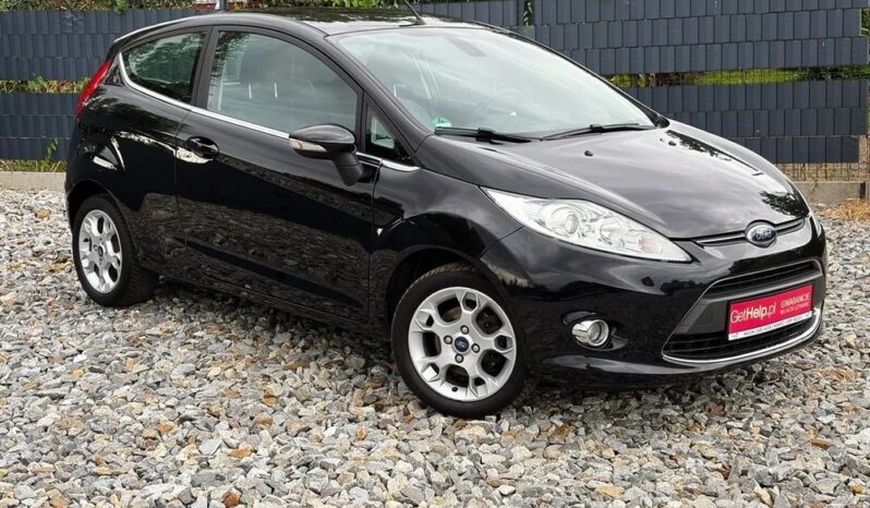 Ford Fiesta | FWD (przód) | Manualna | 82 KM | Czarny full